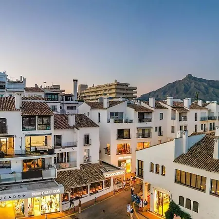Puerto Banus Front Line 2 Bedroom Apartment Marbella Exterior photo