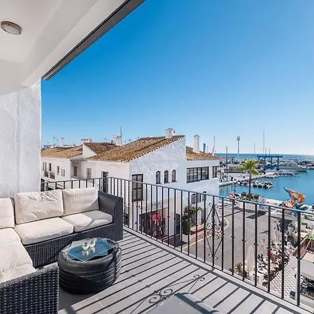 Puerto Banus Front Line 2 Bedroom Apartment Marbella Exterior photo